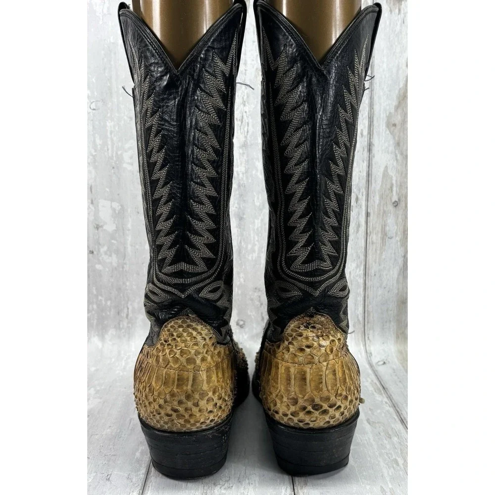 Cowtown vintage python